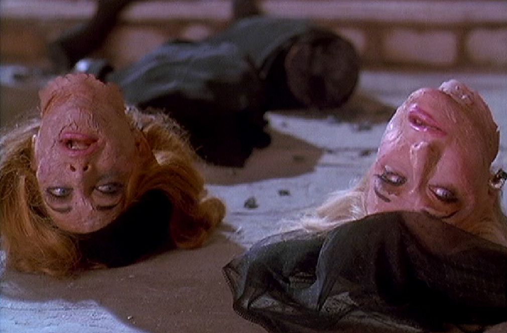 Oscar Horrors: The Death-Defying Effects of 'Death Becomes Her' - Blog -  The Film Experience